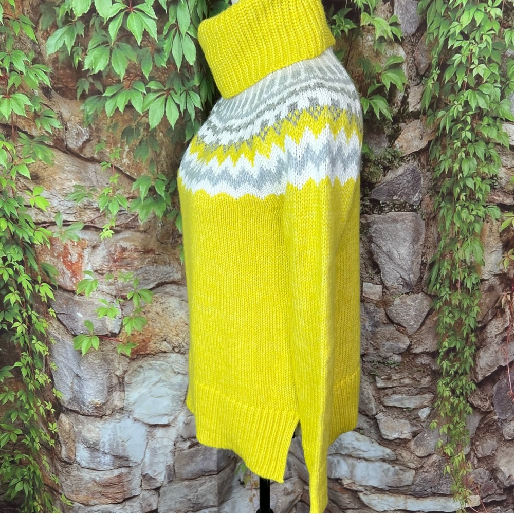 LOFT Cozy Cabincore Yellow Fair Isle Turtleneck Sweater, XS - Picture 4 of 10